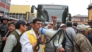 Metropolitano: decenas de fonavistas bloquearon la vía
