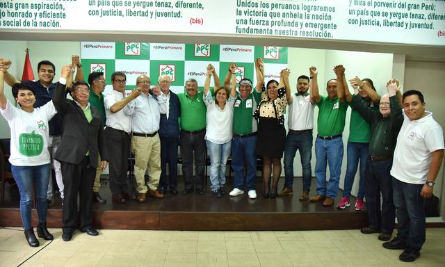 El Partido Popular Cristiano presentó este domingo sus candidatos a las regiones y alcaldías. (Foto: PPC)