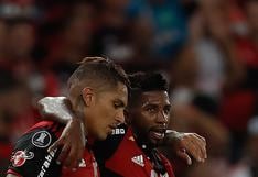 Centro al área y fuerte cabezazo: golazo de Paolo Guerrero con el Flamengo