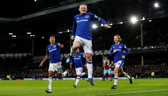 Youtube: Wayne Rooney marcó asombroso golazo de media cancha. (Foto: AFP)