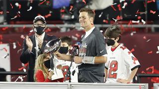 Tom Brady recibe el quinto MVP de un Super Bowl de su carrera 