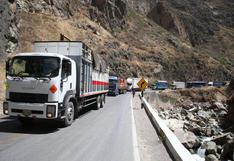 La Oroya: transportistas levantan paro y desbloquean Carretera Central