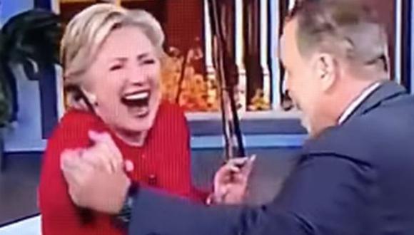 Así baila salsa Hillary Clinton [VIDEO]