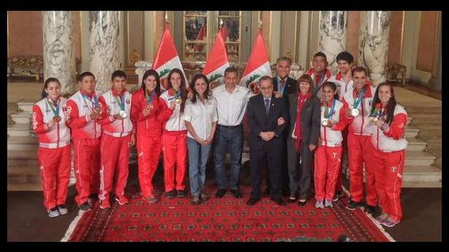 Premiaron a medallistas peruanos de Toronto 2015 en Palacio - 2