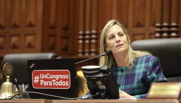 María del Carmen Alva criticó que los congresistas no defiendan a su institución. (Foto: Congreso)