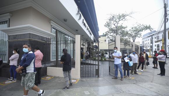 A partir del día 15 (de febrero) las personas podremos consultar si somos beneficiarios de los bonos y los pagos van a empezar a partir el día 17”, dijo Violeta Bermúdez. (Foto: Britanie Arroyo / GEC)