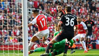 Arsenal: Alexis Sánchez anotó doblete ante Manchester United