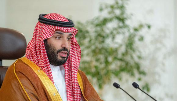 El príncipe heredero de Arabia Saudita Mohammed bin Salman pronuncia un discurso en la ceremonia de apertura de la Iniciativa Verde Saudí en Riad, el 23 de octubre de 2021. (BANDAR AL-JALOUD / AFP / SAUDI ROYAL PALACE).