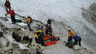 Áncash: rescatan cadáveres de montañistas en el nevado Alpamayo