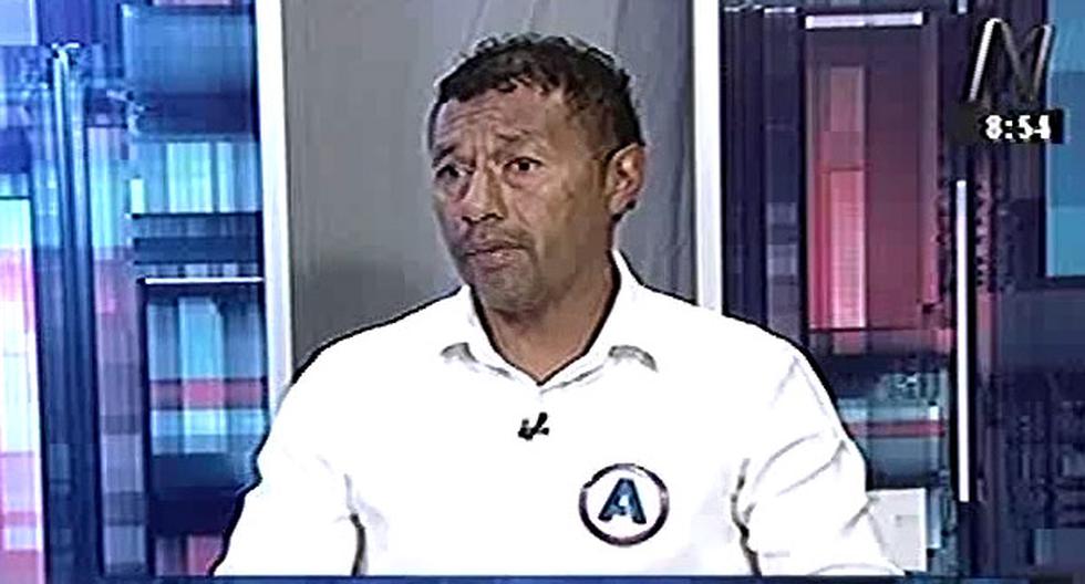 Roberto Palacios sostenía una entrevista con Mario Ghibellini en Canal N este jueves por la mañana. (Foto: Captura)
