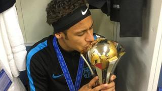 Neymar celebró de esta manera el título del Mundial de Clubes