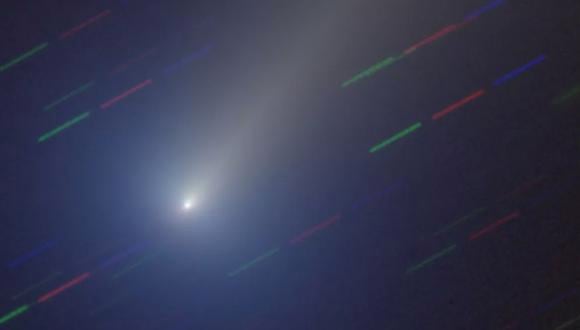 El cometa Leonard brilla intensamente en esta imagen del Centro de Coordinación de Objetos Cercanos a la Tierra de la Agencia Espacial Europea utilizando el telescopio Calar Alto Schmidt en España. (Foto: ESA / NEOCC)