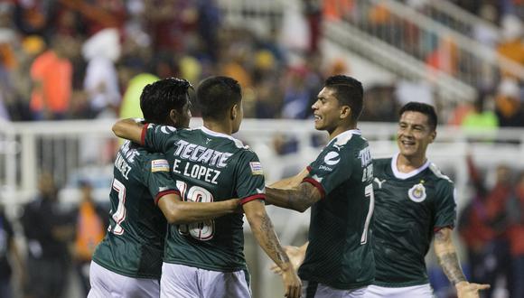 Chivas de Guadalajara logró un triunfo luego de cinco partidos, y fue ante Cibao de República Dominicana en los octavos de final de la Concachampions. (Foto: EFE)