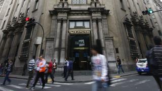 Bolsa de valores de Lima cierra con indicadores mixtos en medio del toque de queda