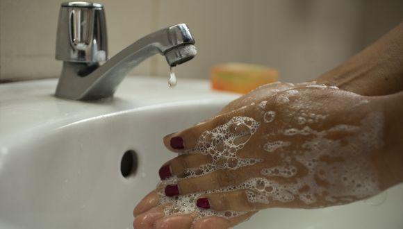 A través de una publicación en su página de Facebook, la empresa estatal indicó que la suspensión del servicio será por trabajos de mantenimiento en el sistema de agua potable. (Foto: GEC/Archivo)