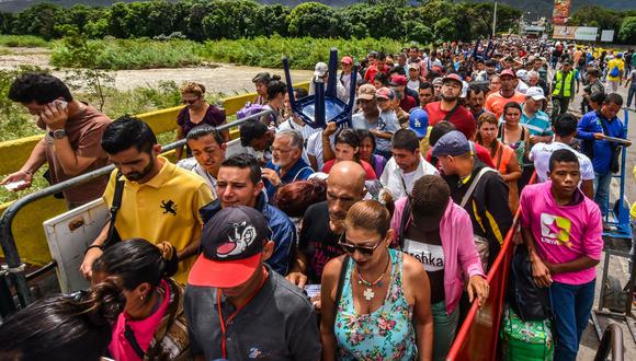 Más de un millón de personas cruzó de Venezuela a Colombia en 15 meses. (EFE).