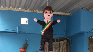 México: lanzan piñata de Peña Nieto y la bautizan como 'Peñata'