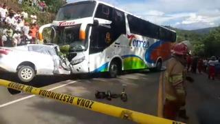 San Martín: cinco menores fallecen tras choque de auto contra bus