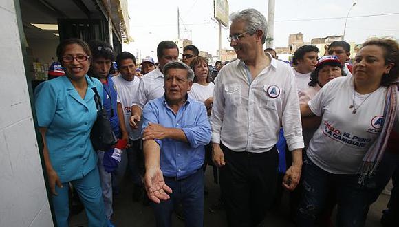 Somos Perú rompió alianza con partido de Acuña, dice Andrade