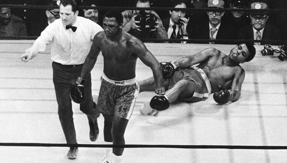 Joe Frazier venció a Muhammad Alí en la histórica pelea de 1971. (Foto: AP)