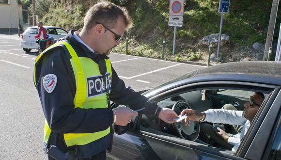 España: Detienen a conductor que dio positivo para todas las drogas detectables. (Foto referencial, EFE).