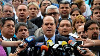 La oposición calla ante la posible “opción militar” de Trump en Venezuela