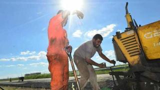 MTPE: Empleadores deben adoptar medidas de protección para trabajadores expuestos a radiación solar