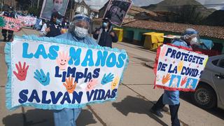 Huancavelica: realizan pasacalle para sensibilizar a la población sobre el COVID-19 