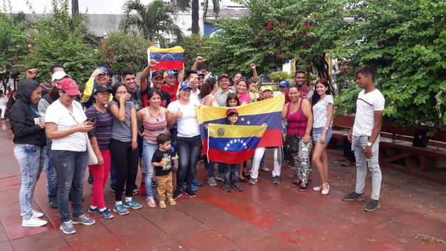 Así se vivió la concentración de venezolanos en el interior del país | FOTOS