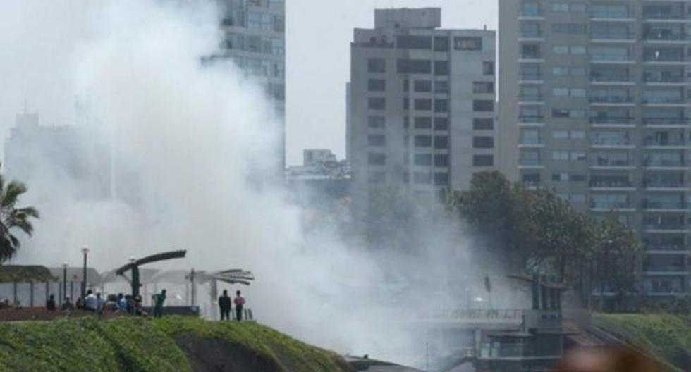 Incendio en Larcomar dejó cuatro muertos. (Foto: Twitter)