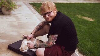Ed Sheeran dio positivo a COVID-19 a puertas de lanzar su nuevo álbum