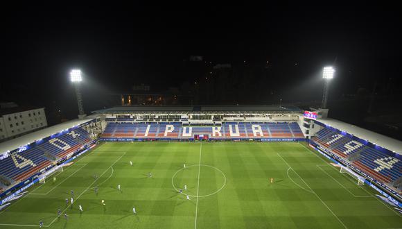 El plantel de la Real Sociedad segurirá trabajando desde casa. (Foto: AFP)