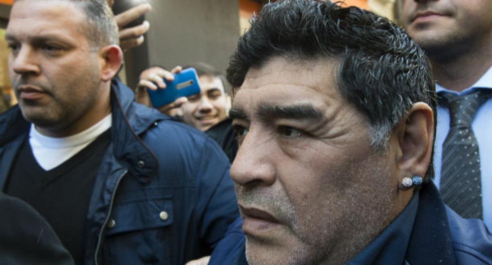 Diego Maradona se hizo presente en la sede de la AFA y salió muy molesto tras la culminación de la misma. El excapitán de Argentina quiere soluciones radicales. (Foto: AFP)