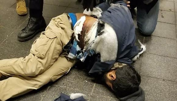 Akayed Ullah, de 27 años, el autor del atentado en Nueva York, resultó herido y la policía lo detuvo.