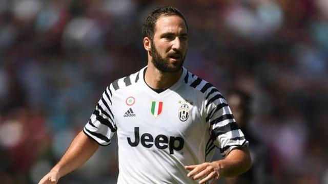 Gonzalo Higuaín sorprendió en Juventus por su impactante figura - 1