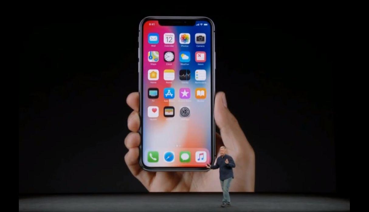 iPhone X contará con memoria de 64 y 256 GB y su batería brindará dos horas más de rendimiento que el iPhone 7 Plus. (Foto: Apple)