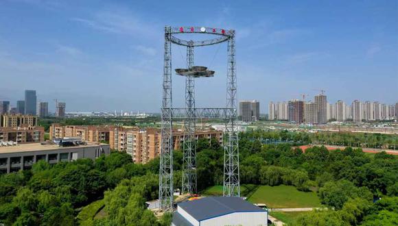 Torre está destinada a recibir la energía solar espacial que le transmitan los satélites. (Foto: news.xidian.edu.cn)