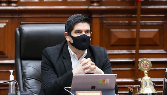 Luis Roel Alva aseguró que su defensa y asesoría legal asumidas por ese poder del Estado están estipulados en la Ley del Servicio Civil | Foto: Andina