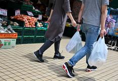 Japón decide que los consumidores paguen las bolsas de plástico