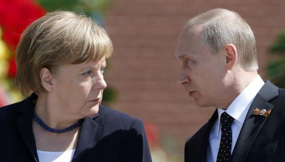 Merkel: "Me inclino ante los soviéticos muertos en la guerra"