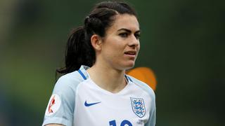 Fútbol femenino: estrella de selección inglesa es amenazada de muerte en Instagram