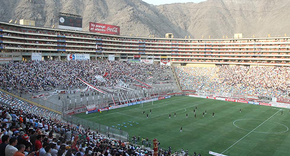 El Estadio Monumental de Ate fue inaugurado en julio de 2000. El primer partido que se jugó fue Universitario vs Sporting Cristal, con triunfo crema por 2-0 (Foto: Getty Images)