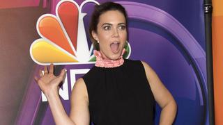 Mandy Moore y las figuras de "This is Us" en gala de prensa de NBC [FOTOS]