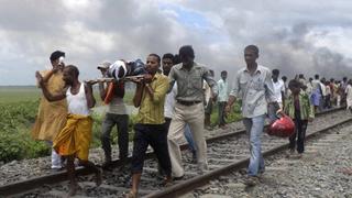 Tragedia en India: 37 peregrinos murieron arrollados por un tren