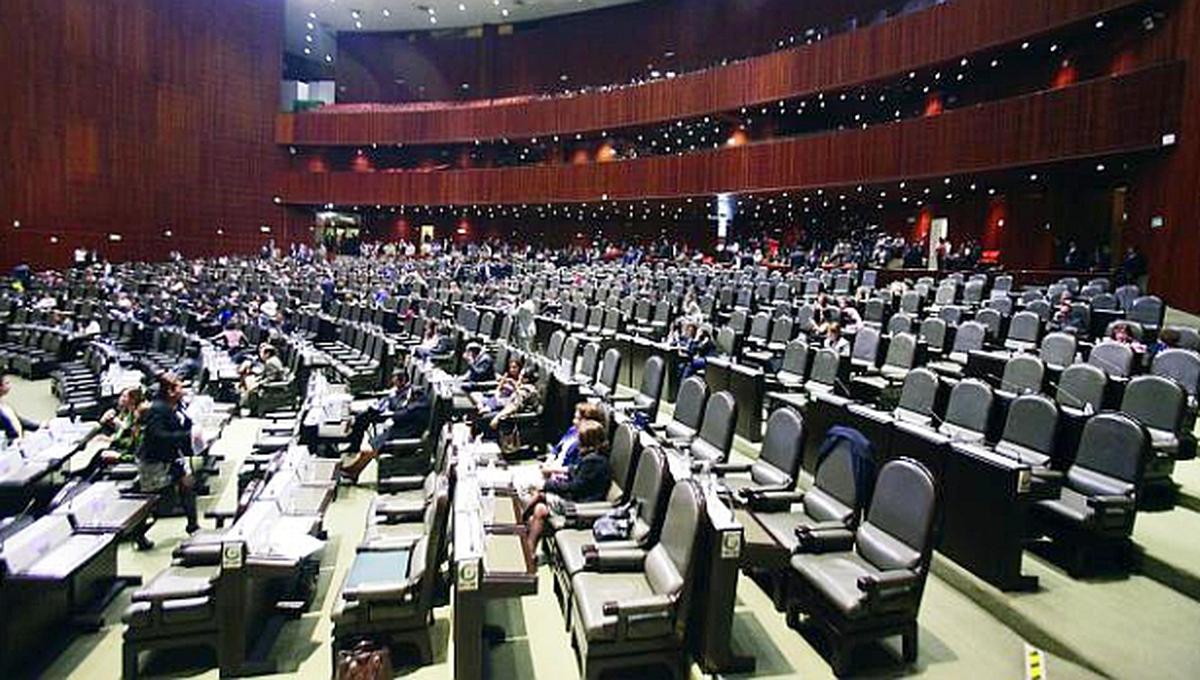 México: Iglesia critica escandalosos aguinaldos de congresistas