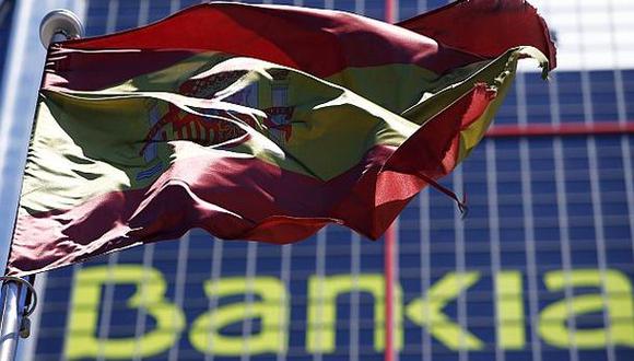 España evalúa vender el 18% de estatal Bankia antes de marzo