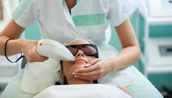 Los tratamientos láser son aptos para depilar vellos del rostro, cuello, axila, pliegues y otras zonas del cuerpo.