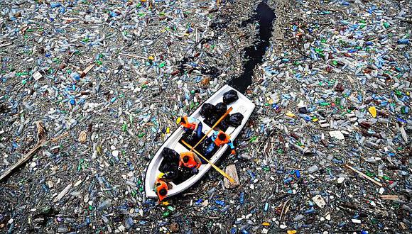 Se pierden 13 mil mlls. en el mundo por verter plásticos al mar