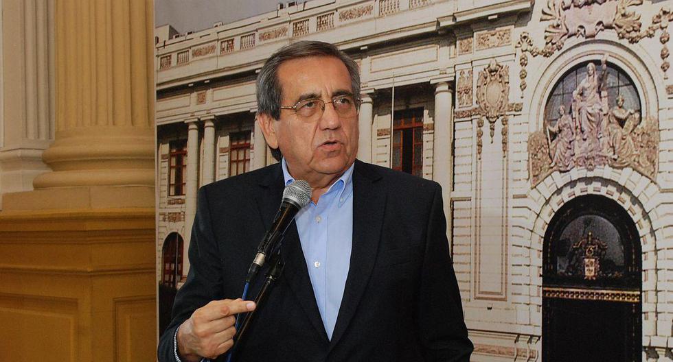 El congresista del Apra Jorge del Castillo dio su versión de los hechos ante la Comisión de Ética. (Foto: Congreso de la República)
