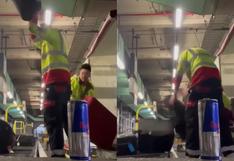 Captan a trabajadores de aeropuerto maltratando equipajes en video viral y son investigados